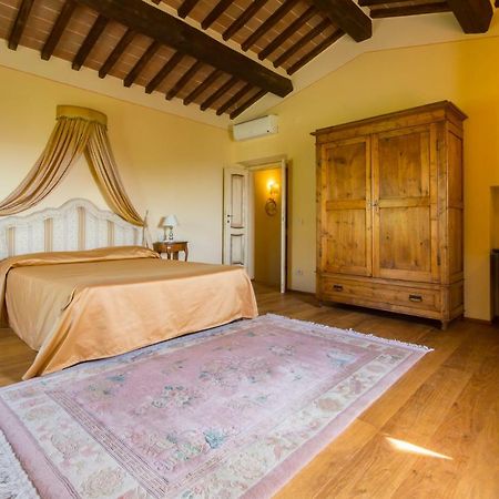 Maesta Del Sasso Villa Cortona Bagian luar foto