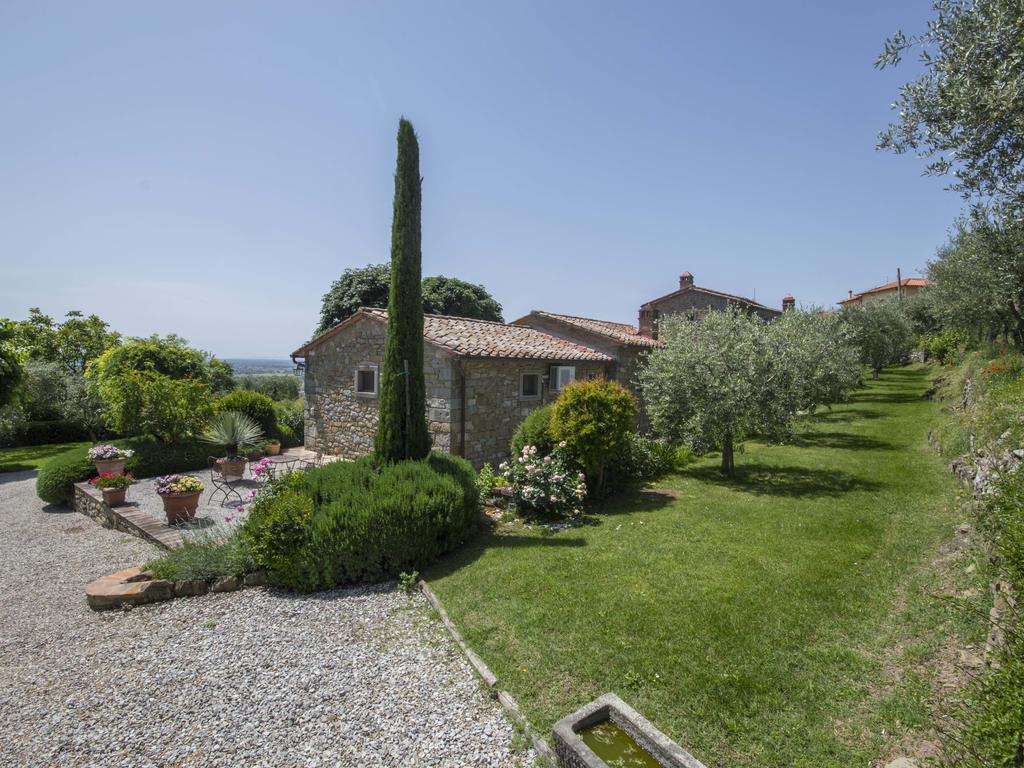 Maesta Del Sasso Villa Cortona Bagian luar foto