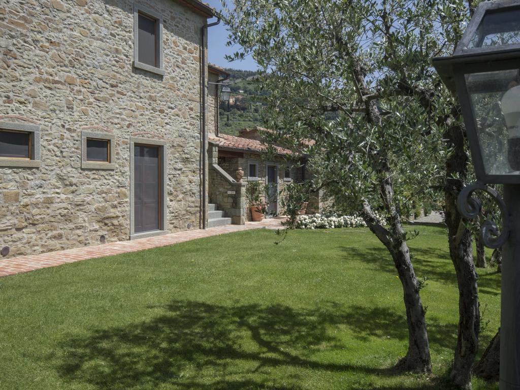 Maesta Del Sasso Villa Cortona Bagian luar foto