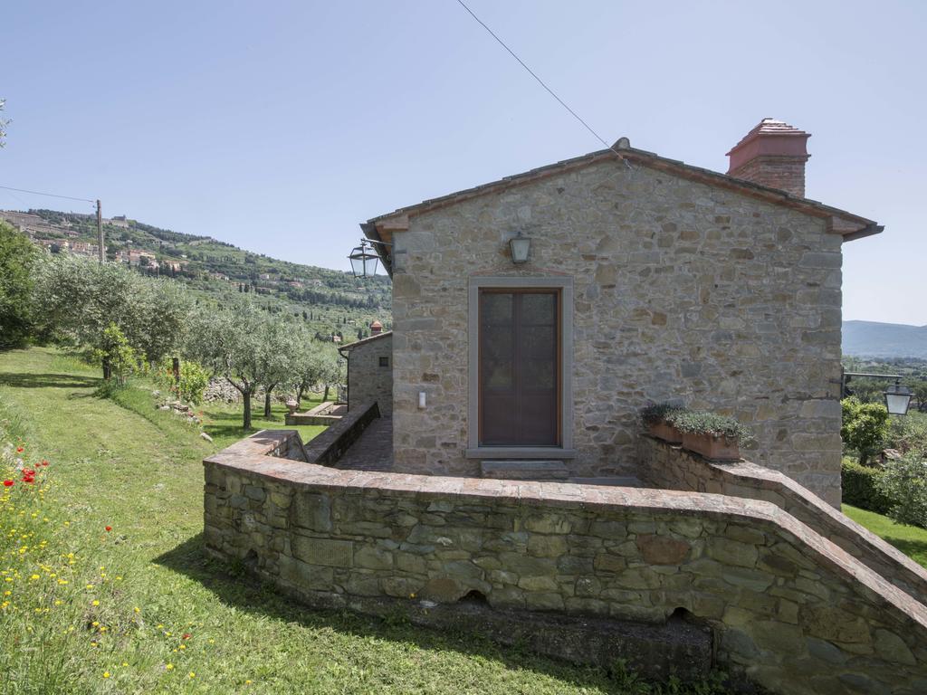 Maesta Del Sasso Villa Cortona Bagian luar foto