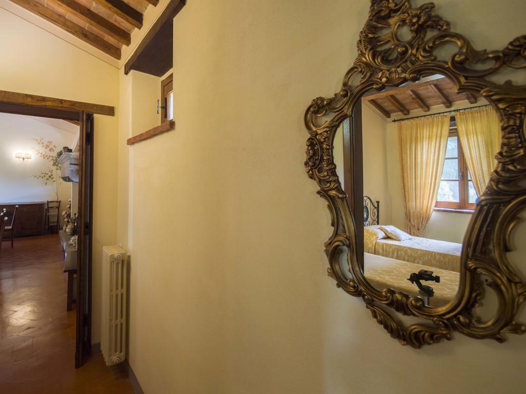 Maesta Del Sasso Villa Cortona Bagian luar foto