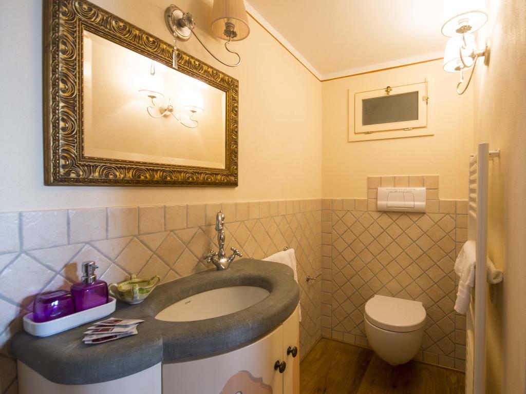 Maesta Del Sasso Villa Cortona Bagian luar foto