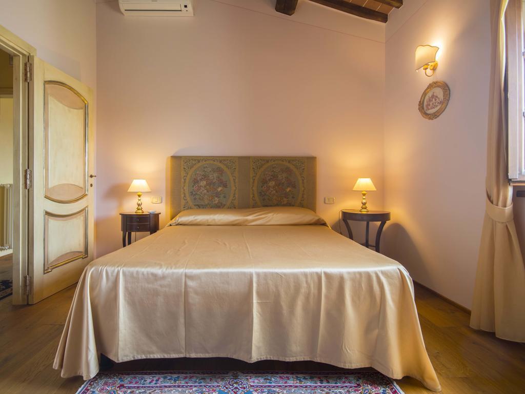 Maesta Del Sasso Villa Cortona Bagian luar foto