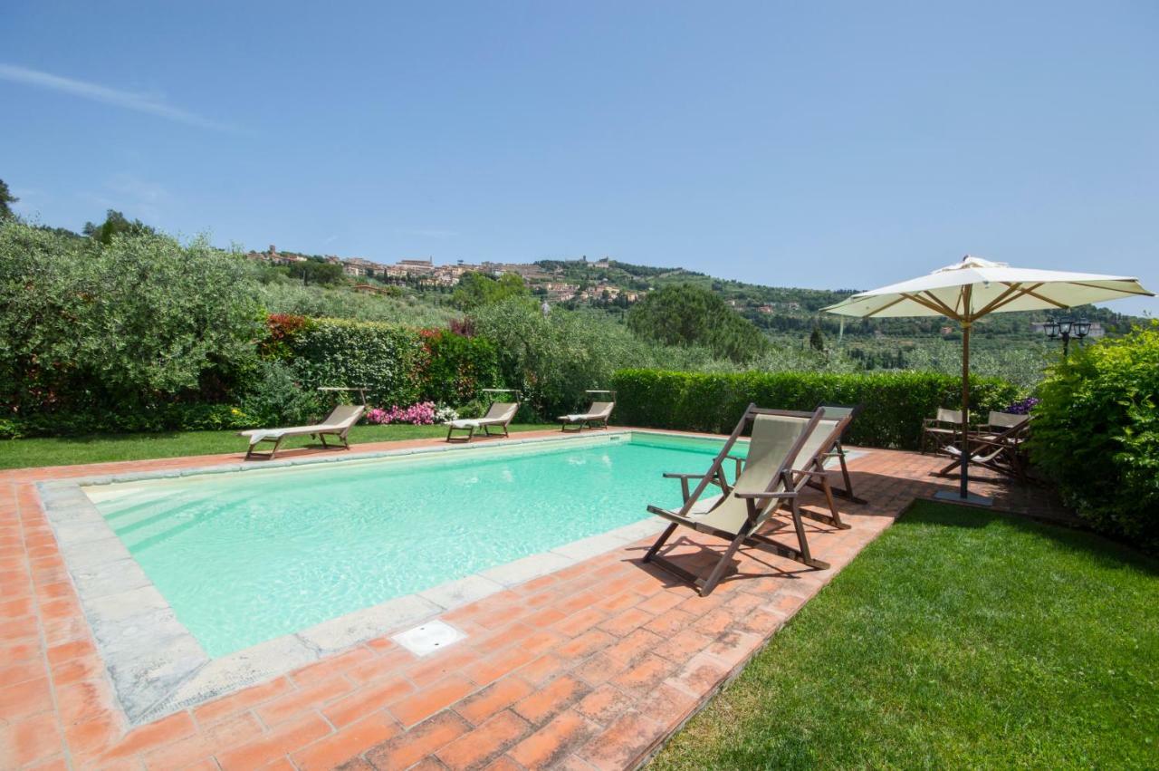 Maesta Del Sasso Villa Cortona Bagian luar foto